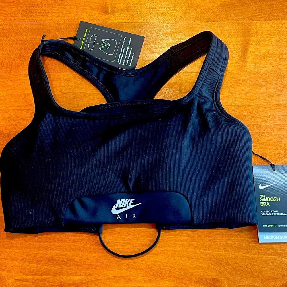 Nike Sports bra with medium support. NWT and never worn.